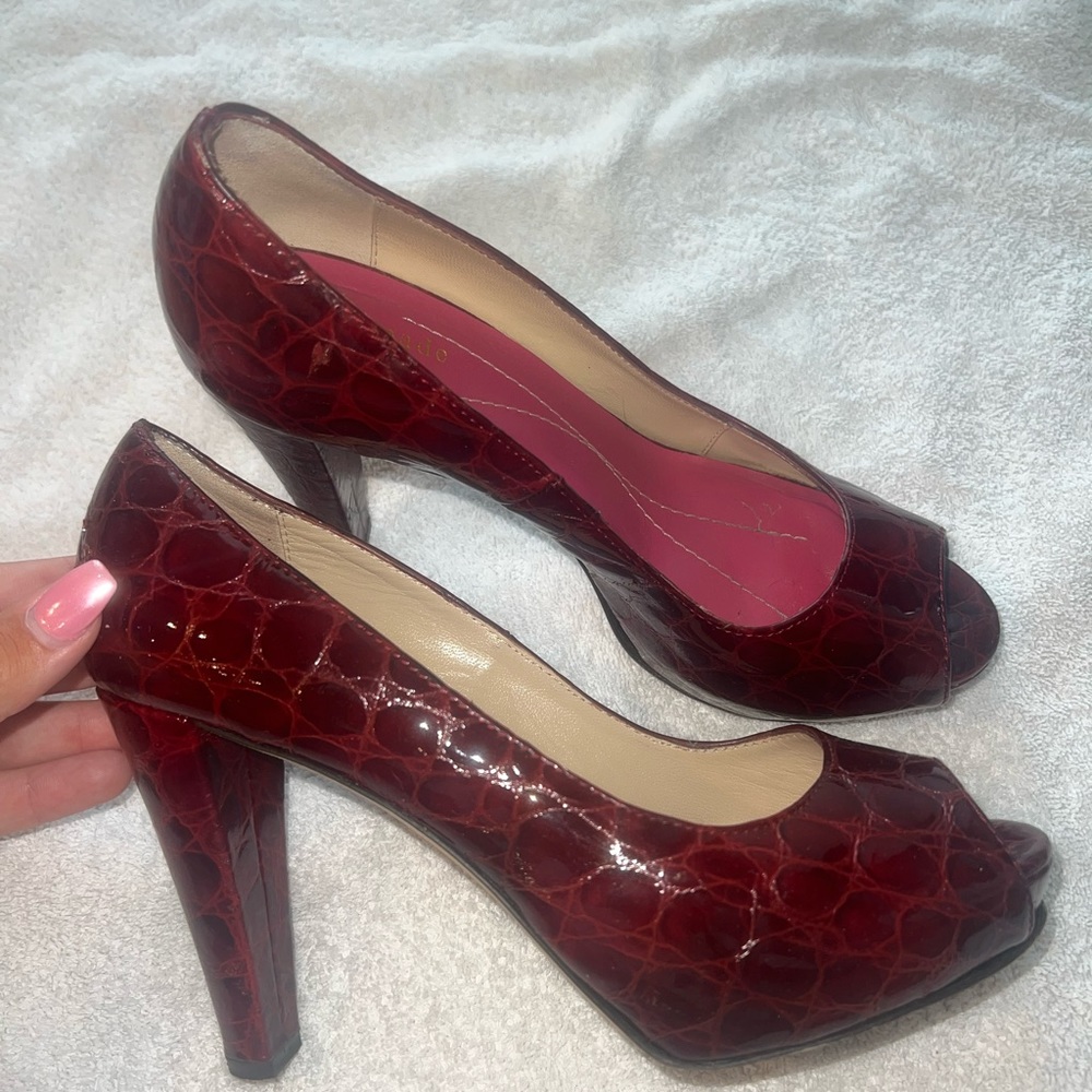 Red Kate spade heels